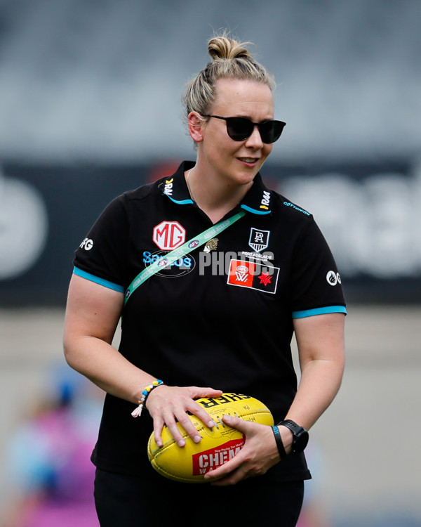 AFLW 2024 First Preliminary Final - North Melbourne v Port Adelaide - A-55754814