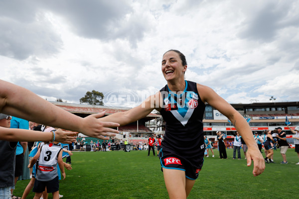 AFLW 2024 First Preliminary Final - North Melbourne v Port Adelaide - A-55756622