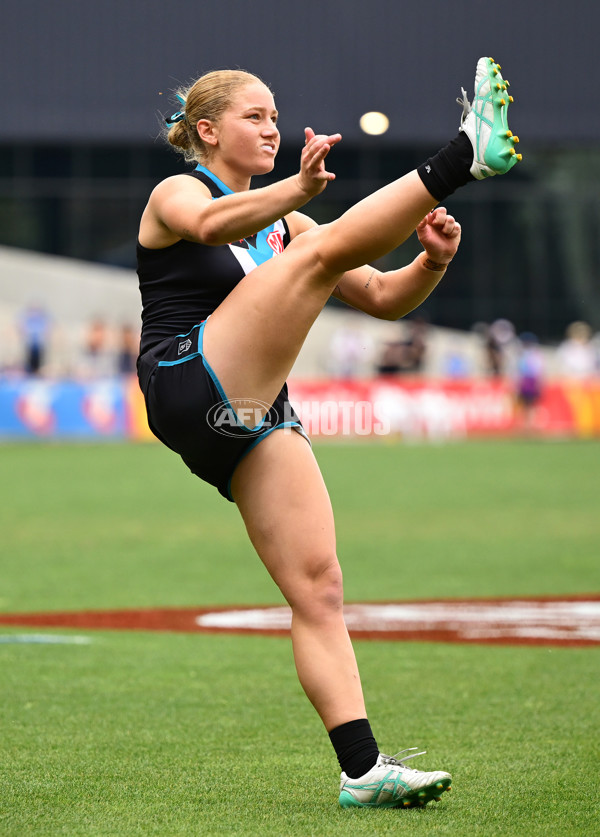 AFLW 2024 First Preliminary Final - North Melbourne v Port Adelaide - A-55761198