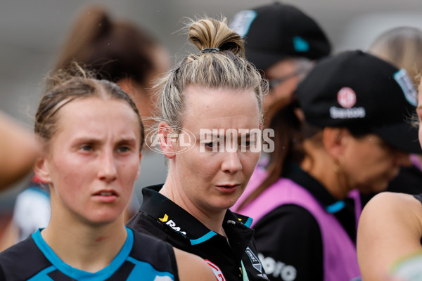 AFLW 2024 First Preliminary Final - North Melbourne v Port Adelaide - A-55761235