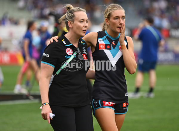 AFLW 2024 First Preliminary Final - North Melbourne v Port Adelaide - A-55762941