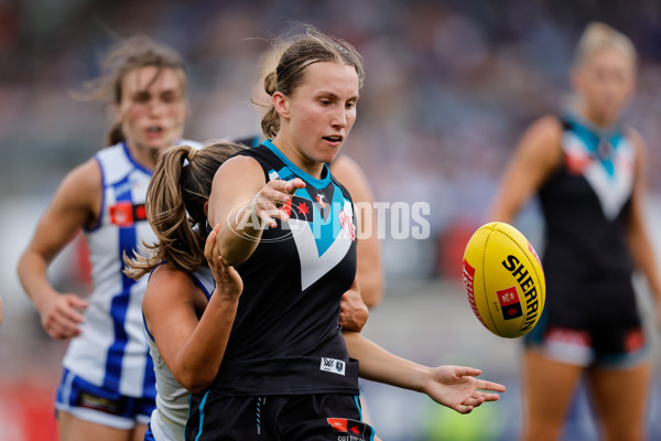 AFLW 2024 First Preliminary Final - North Melbourne v Port Adelaide - A-55762957