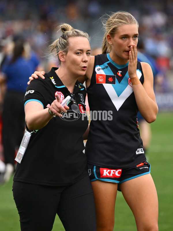 AFLW 2024 First Preliminary Final - North Melbourne v Port Adelaide - A-55763617