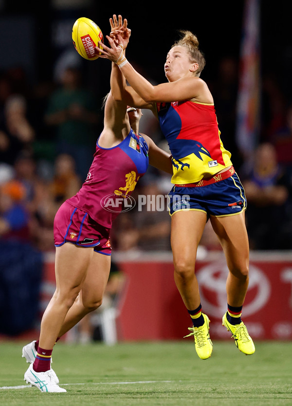 AFLW 2024 Second Preliminary Final - Brisbane v Adelaide - A-55765538