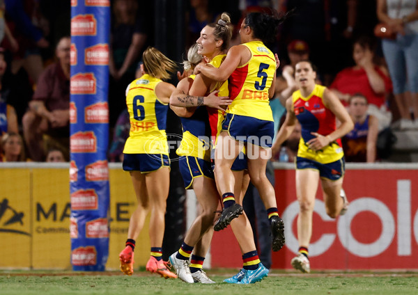 AFLW 2024 Second Preliminary Final - Brisbane v Adelaide - A-55765592