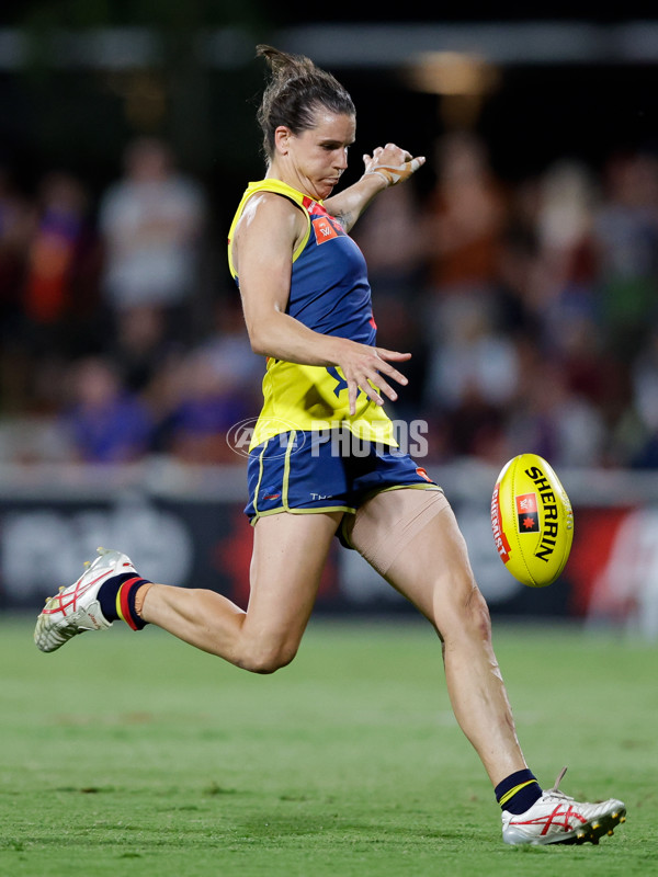 AFLW 2024 Second Preliminary Final - Brisbane v Adelaide - A-55765613