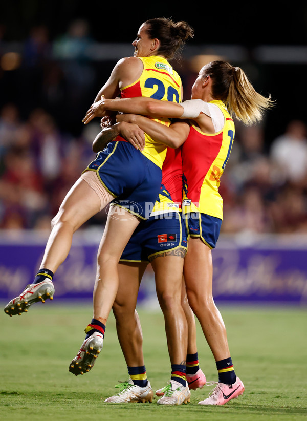 AFLW 2024 Second Preliminary Final - Brisbane v Adelaide - A-55765850