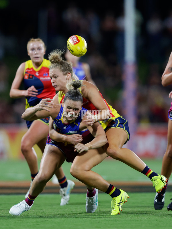 AFLW 2024 Second Preliminary Final - Brisbane v Adelaide - A-55765873