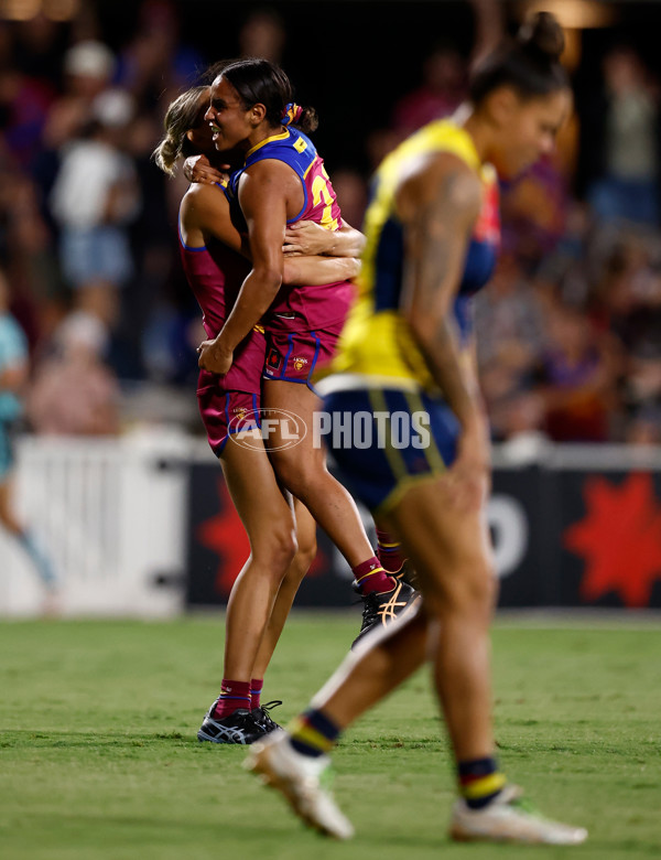 AFLW 2024 Second Preliminary Final - Brisbane v Adelaide - A-55765916