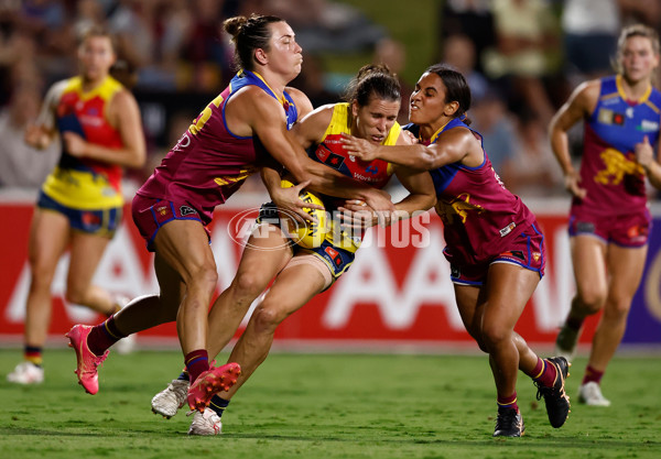 AFLW 2024 Second Preliminary Final - Brisbane v Adelaide - A-55765920