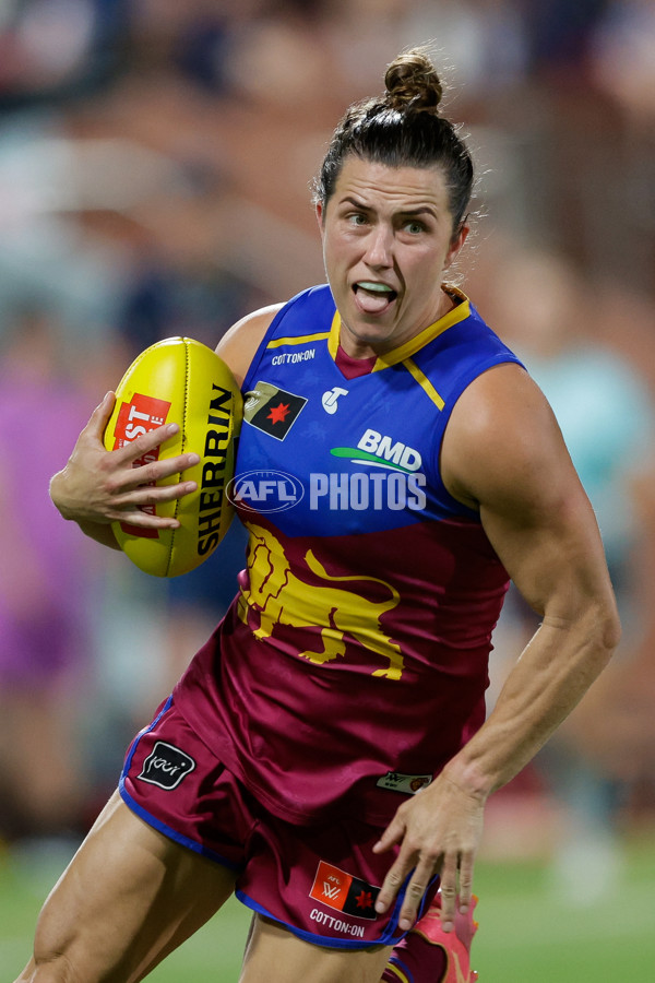 AFLW 2024 Second Preliminary Final - Brisbane v Adelaide - A-55768031