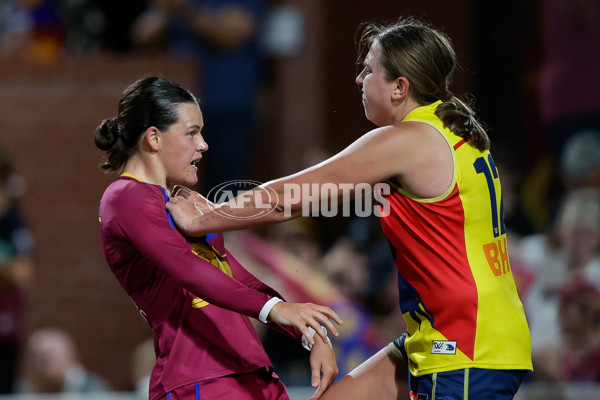 AFLW 2024 Second Preliminary Final - Brisbane v Adelaide - A-55768032