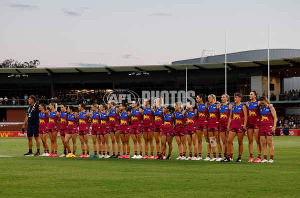 AFLW 2024 Second Preliminary Final - Brisbane v Adelaide - A-55768277