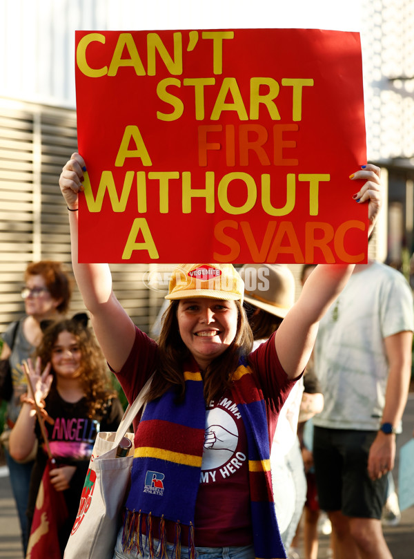 AFLW 2024 Second Preliminary Final - Brisbane v Adelaide - A-55768297