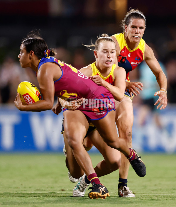 AFLW 2024 Second Preliminary Final - Brisbane v Adelaide - A-55768301