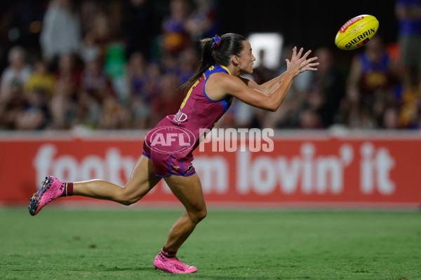 AFLW 2024 Second Preliminary Final - Brisbane v Adelaide - A-55768309