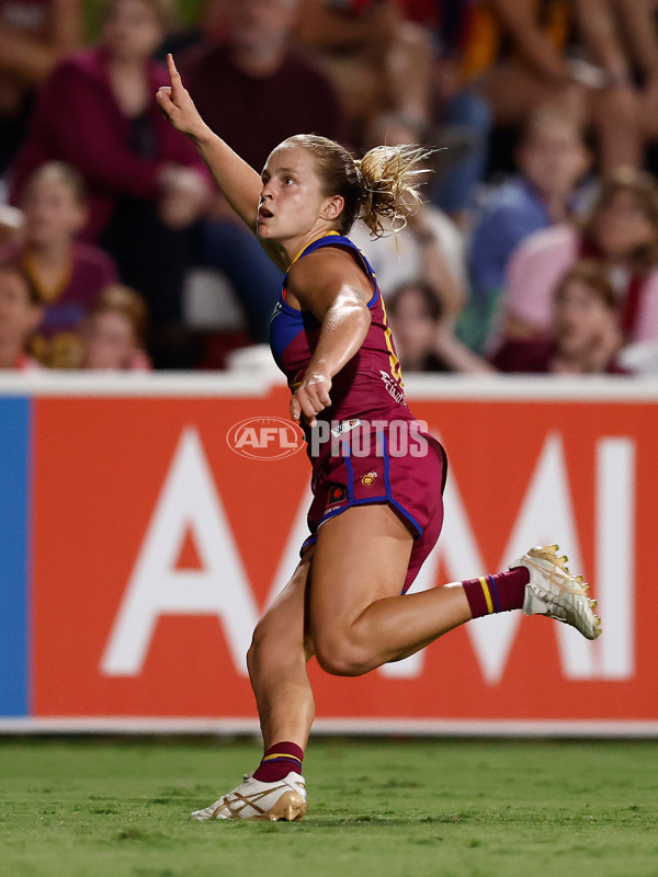 AFLW 2024 Second Preliminary Final - Brisbane v Adelaide - A-55768347