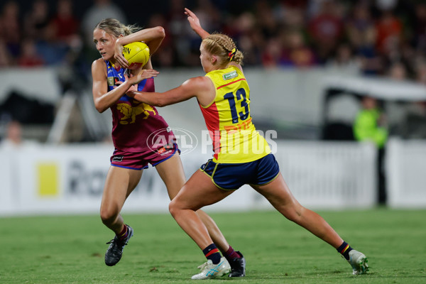 AFLW 2024 Second Preliminary Final - Brisbane v Adelaide - A-55770325