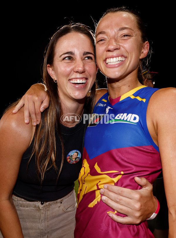 AFLW 2024 Second Preliminary Final - Brisbane v Adelaide - A-55770334