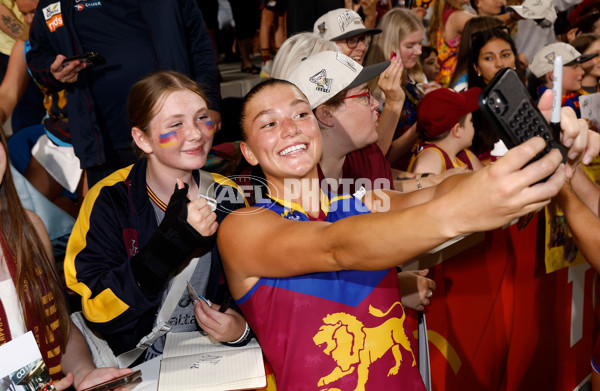 AFLW 2024 Second Preliminary Final - Brisbane v Adelaide - A-55770344