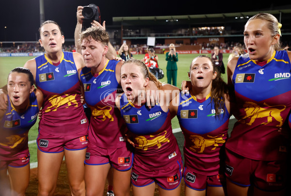 AFLW 2024 Second Preliminary Final - Brisbane v Adelaide - A-55770368