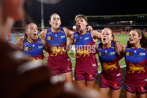 AFLW 2024 Second Preliminary Final - Brisbane v Adelaide - A-55770369