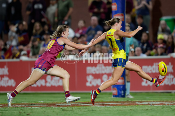 AFLW 2024 Second Preliminary Final - Brisbane v Adelaide - A-55770688