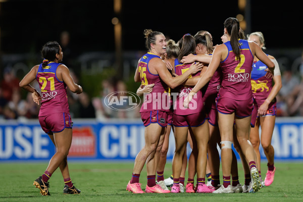 AFLW 2024 Second Preliminary Final - Brisbane v Adelaide - A-55770689