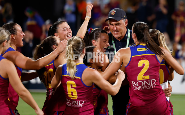 AFLW 2024 Second Preliminary Final - Brisbane v Adelaide - A-55772408