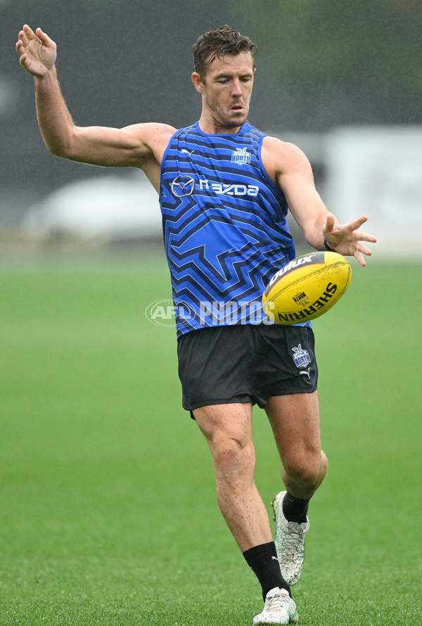 AFL 2024 Training - North Melbourne 251124 - A-55774411