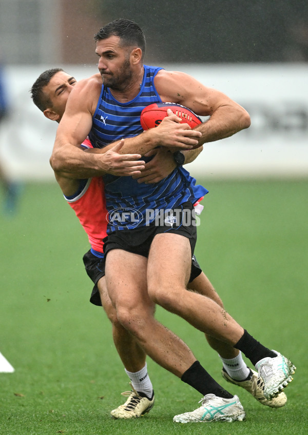 AFL 2024 Training - North Melbourne 251124 - A-55774414