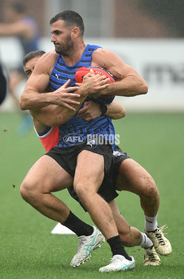 AFL 2024 Training - North Melbourne 251124 - A-55776874