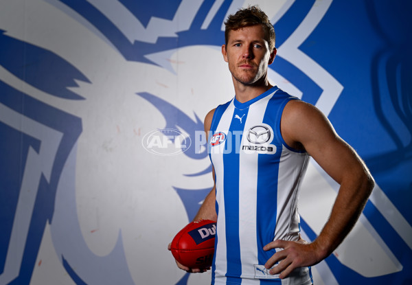 AFL 2024 Training - North Melbourne 251124 - A-55776883