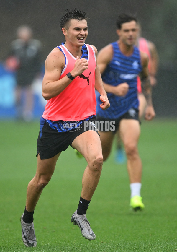 AFL 2024 Training - North Melbourne 251124 - A-55776907