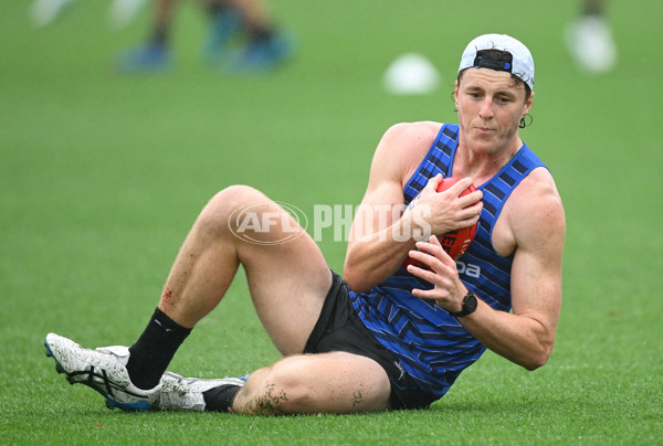 AFL 2024 Training - North Melbourne 251124 - A-55777870