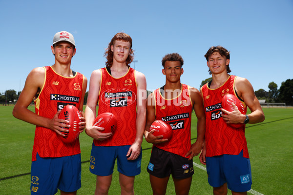 AFL 2024 Training - Gold Coast 251124 - A-55777901