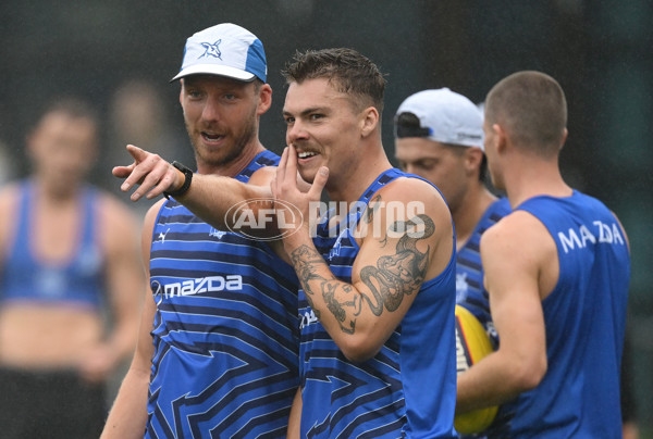 AFL 2024 Training - North Melbourne 251124 - A-55779830