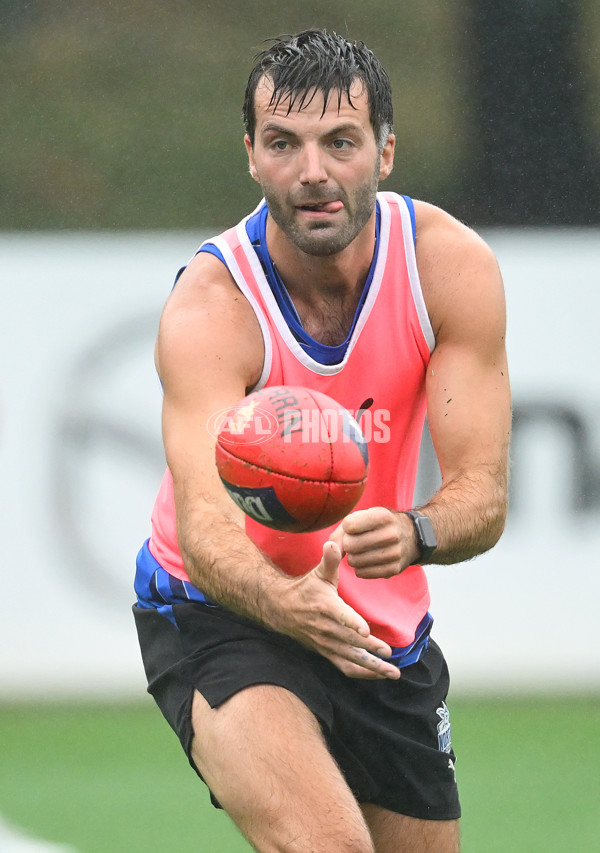 AFL 2024 Training - North Melbourne 251124 - A-55780701