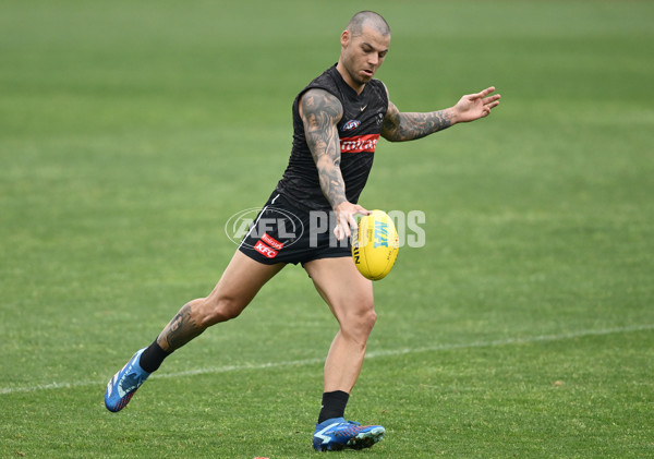 AFL 2024 Training - Collingwood 261124 - A-55798022