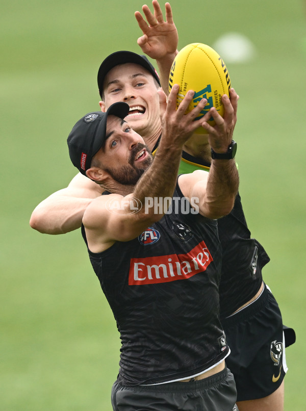 AFL 2024 Training - Collingwood 261124 - A-55798486