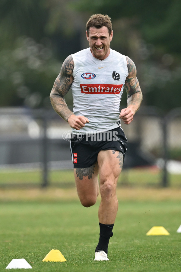 AFL 2024 Training - Collingwood 261124 - A-55798528