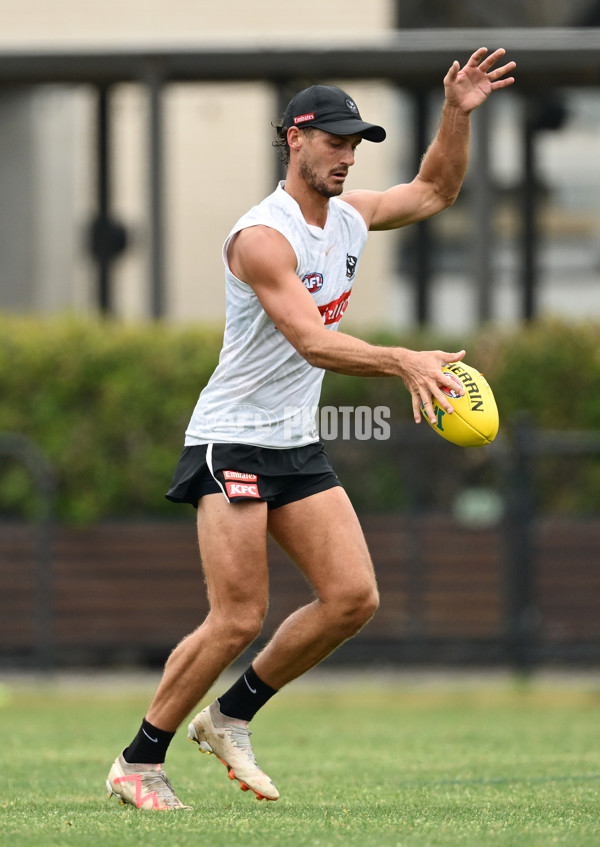 AFL 2024 Training - Collingwood 261124 - A-55800844