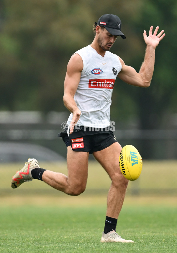 AFL 2024 Training - Collingwood 261124 - A-55800855