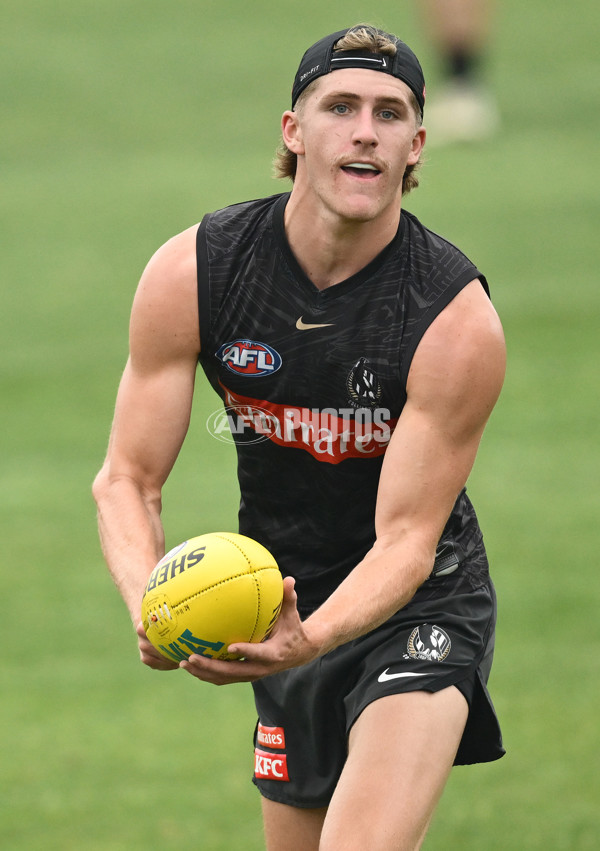 AFL 2024 Training - Collingwood 261124 - A-55800856