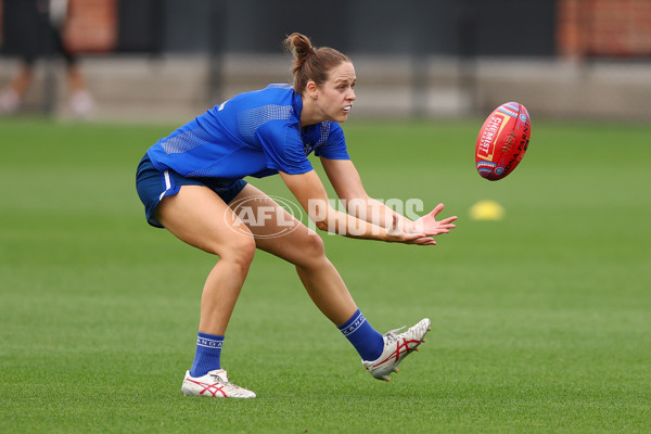 AFL 2024 Training - North Melbourne 271124 - A-55803602