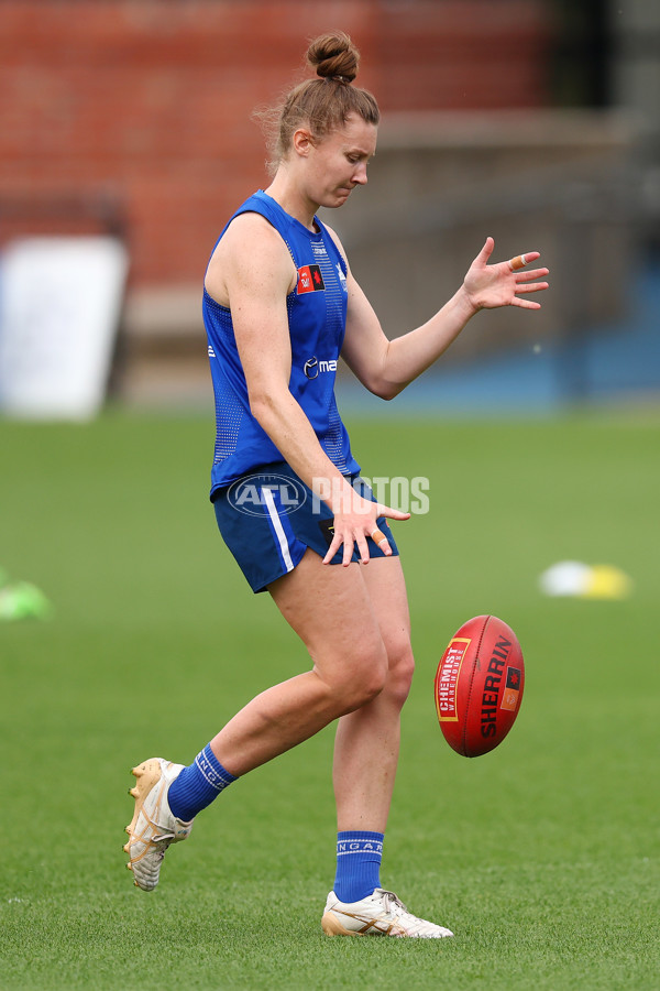 AFL 2024 Training - North Melbourne 271124 - A-55803780