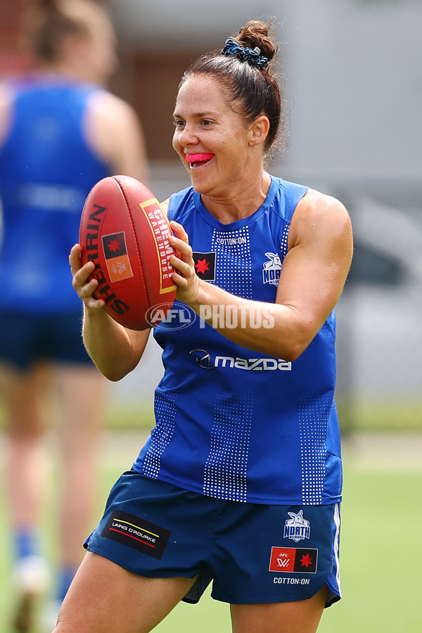 AFL 2024 Training - North Melbourne 271124 - A-55803807