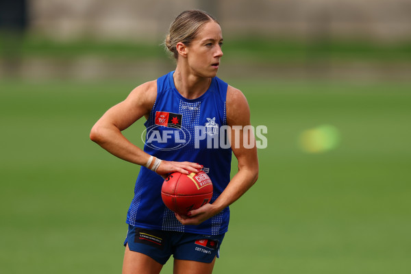 AFL 2024 Training - North Melbourne 271124 - A-55806562