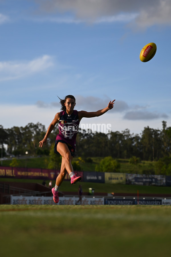 AFL 2024 Training - Brisbane 271124 - A-55809658