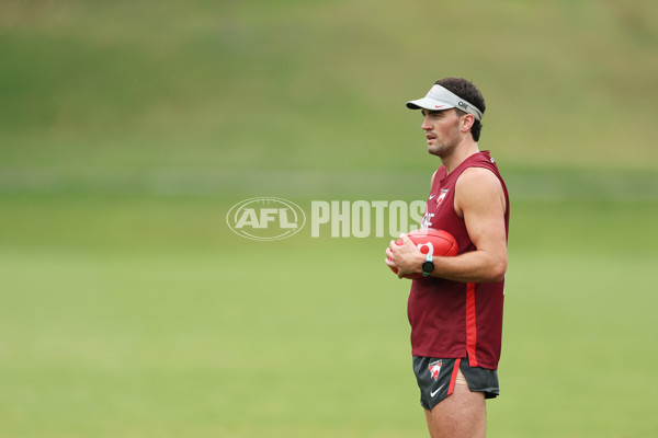 AFL 2024 Training - Sydney 291124 - A-56008399